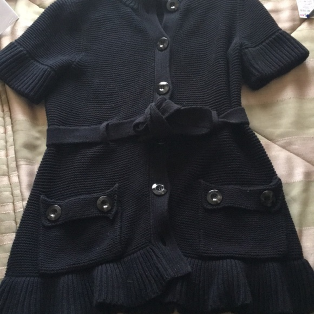 Beautiful sweater‎